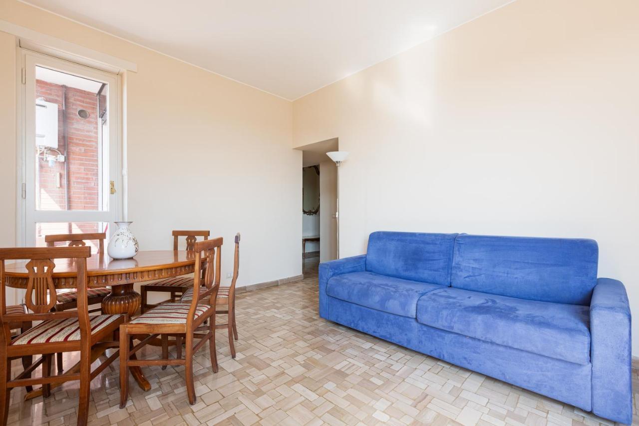 Milano - Roomy Apartment 300 M From M3 Affori Fn! 외부 사진